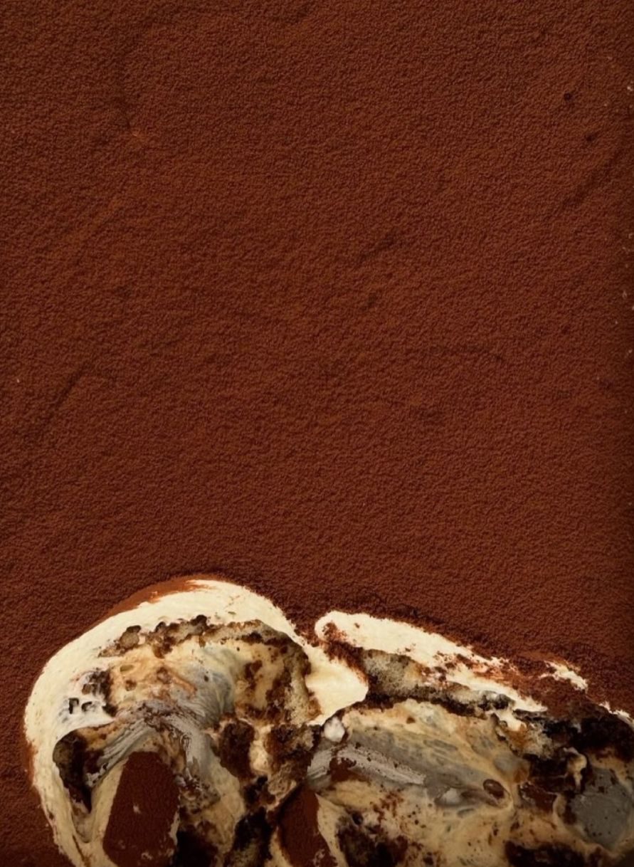 Tiramisù dusted with cocoa